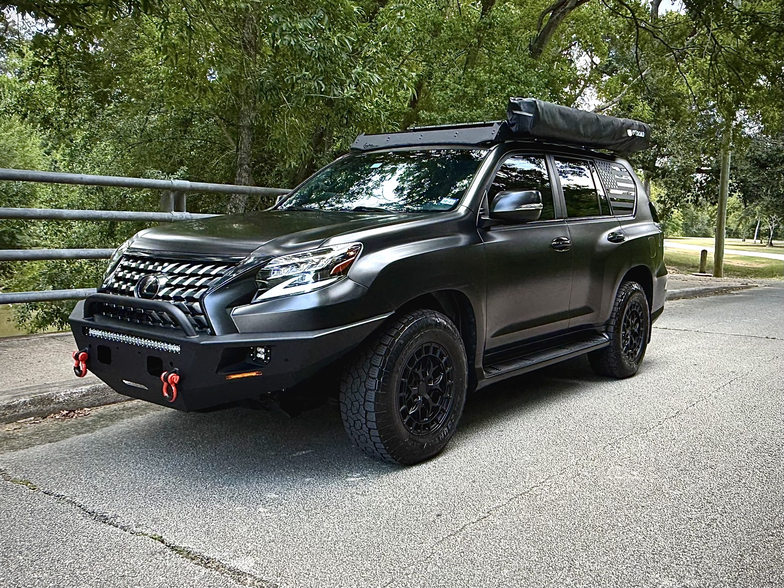 Horacio's black Lexus GX 460 overland build, front three-quarter view